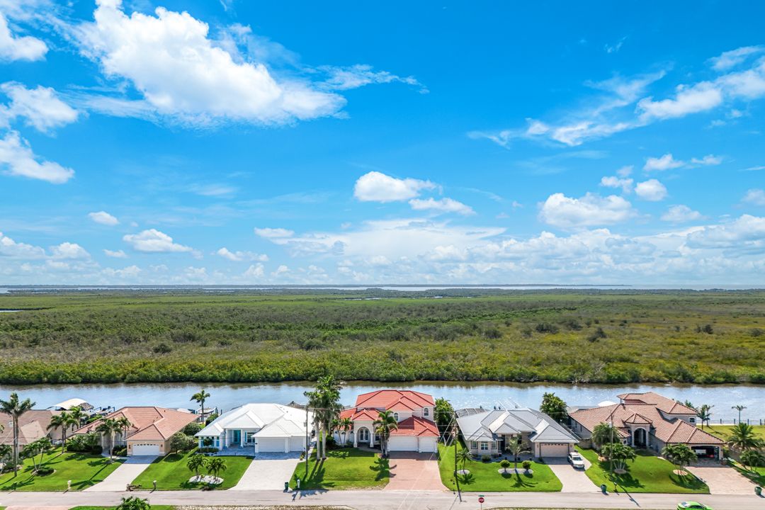 1128 NW 43rd Ave, Cape Coral, FL 33993
