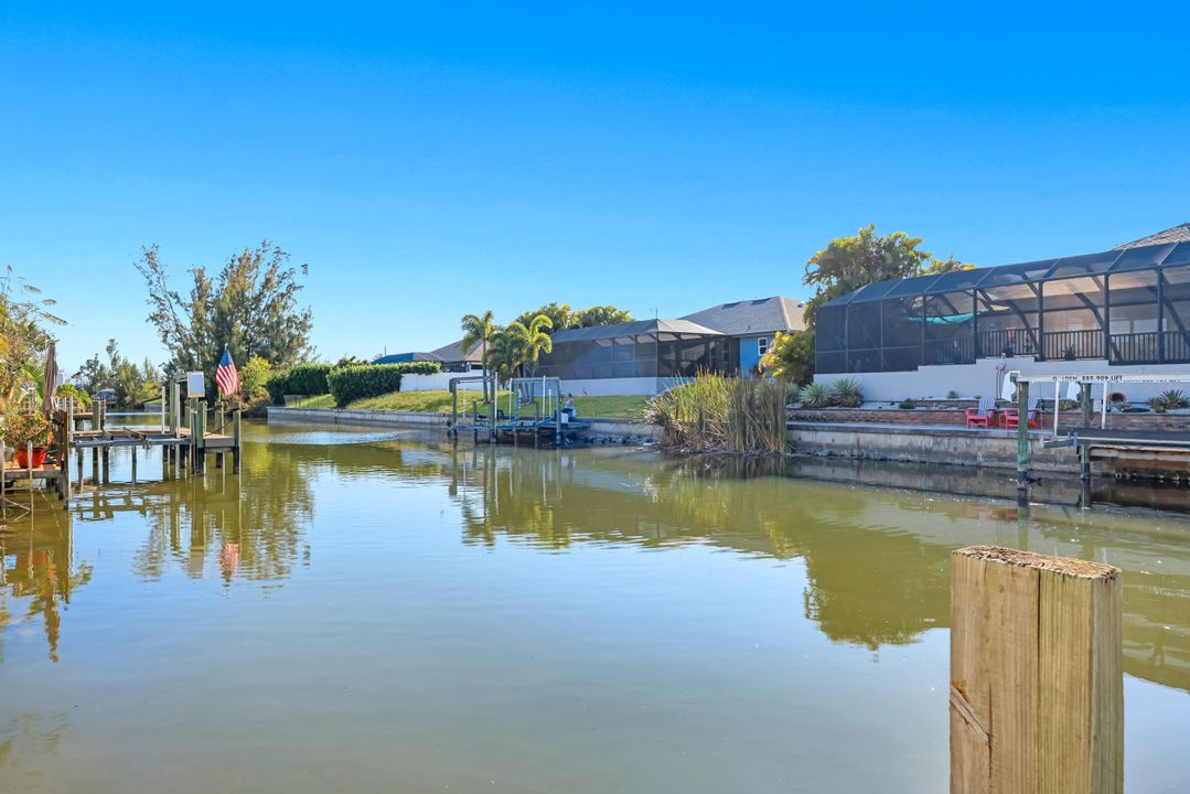 1932 SW 17th Ave, Cape Coral, FL 33991