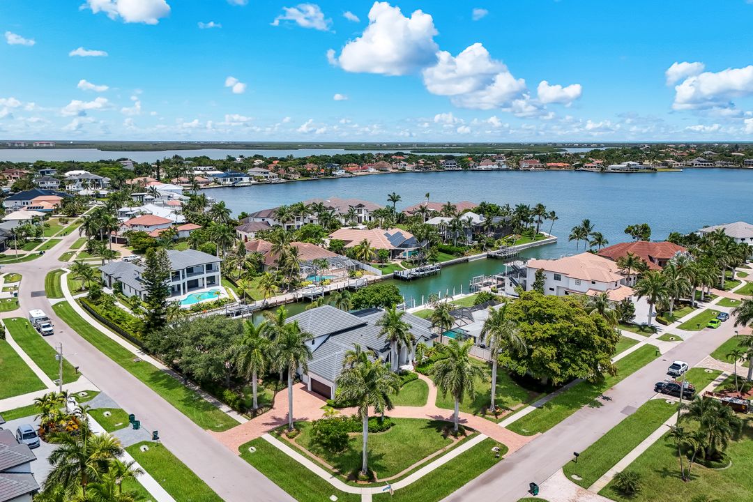 511 Alameda Ct, Marco Island, FL 34145