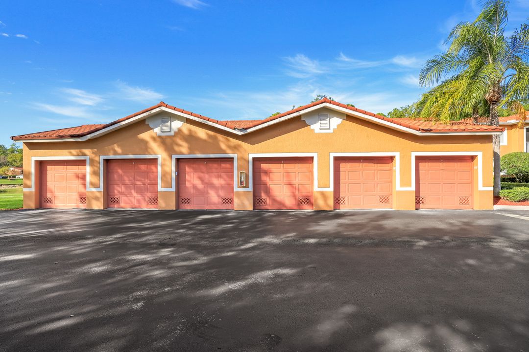 1856 Florida Club Cir #6110, Naples, FL 34112