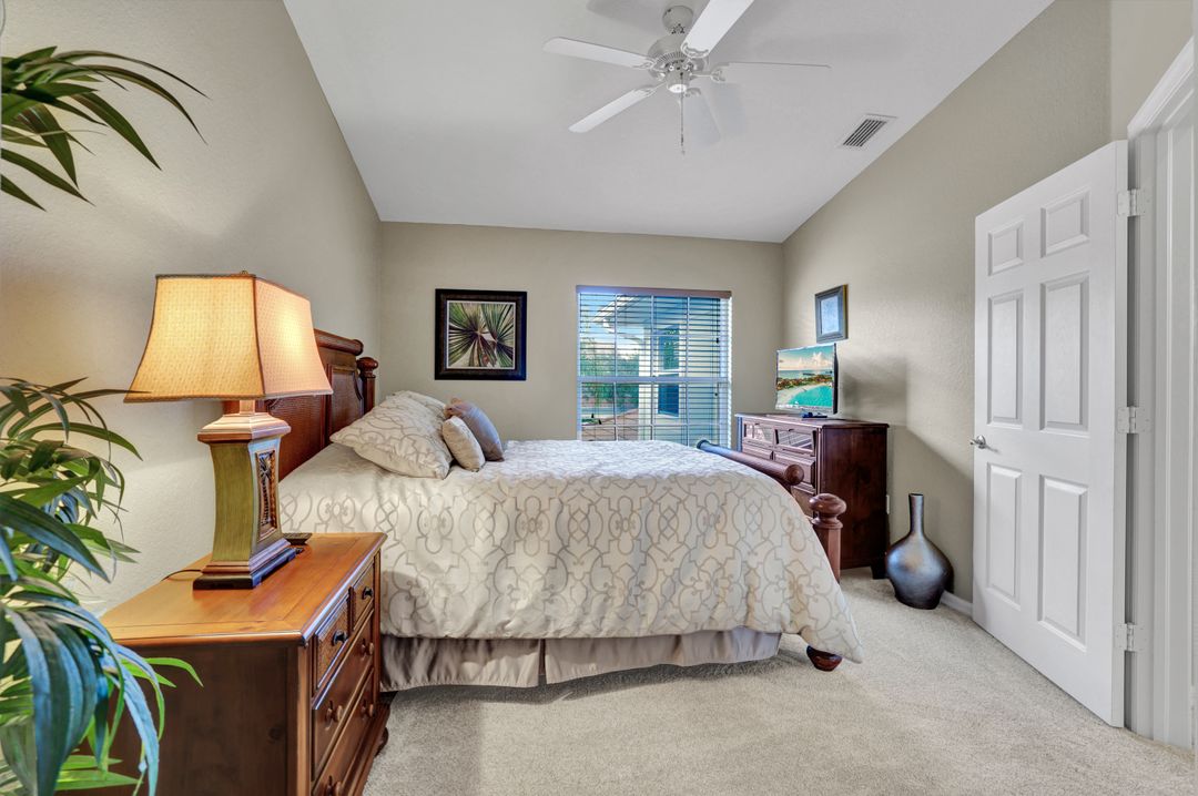 5250 Birmingham Dr #201, Naples, FL 34110