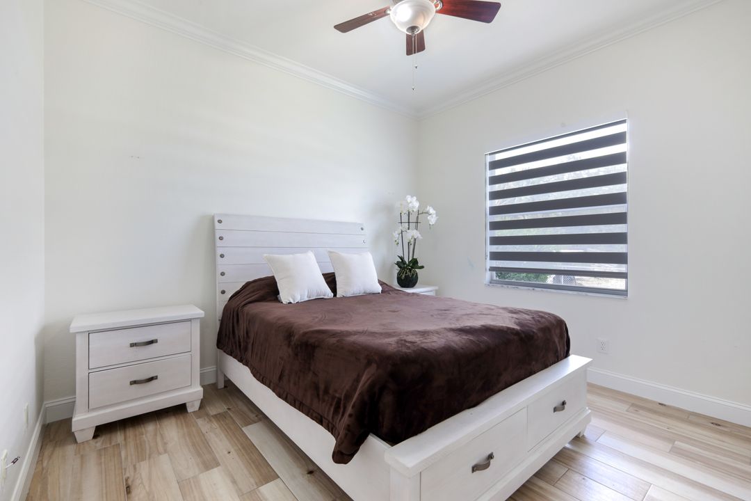 3223 4th Ave NE, Naples, FL 34120