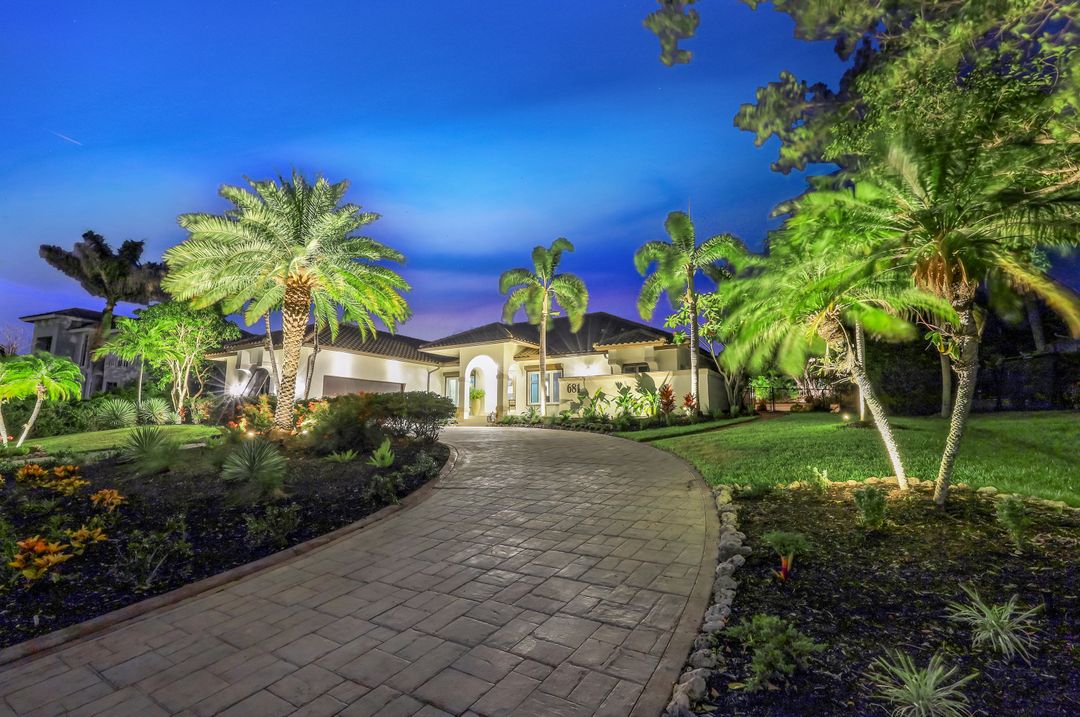 681 S Barfield Dr, Marco Island, FL 34145