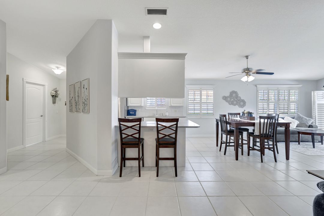 4724 Maupiti Way, Naples, FL 34119