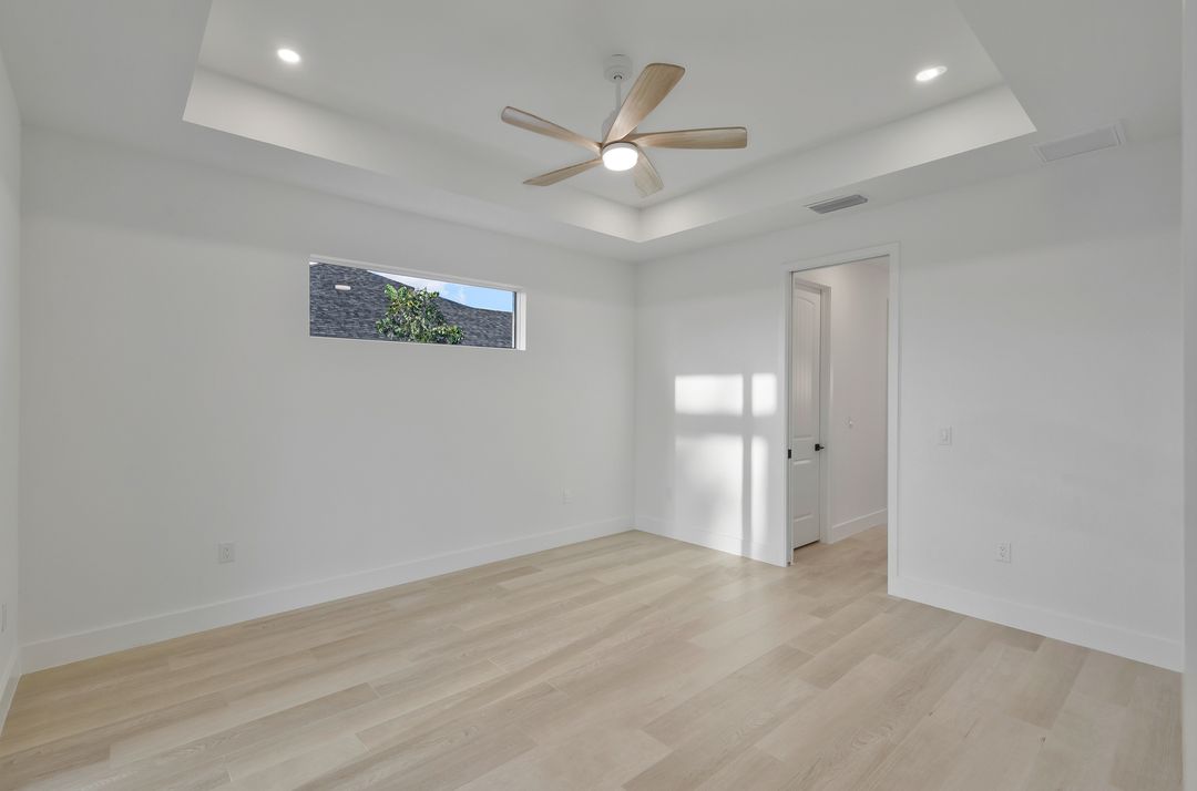 2514 SW 17th Ave, Cape Coral, FL 33914