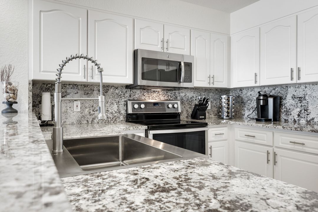 841 SW 47th Terrace #201, Cape Coral, FL 33914