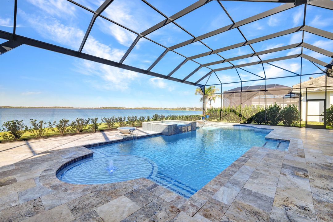 17500 Blue Sapphire Dr, Fort Myers, FL 33913