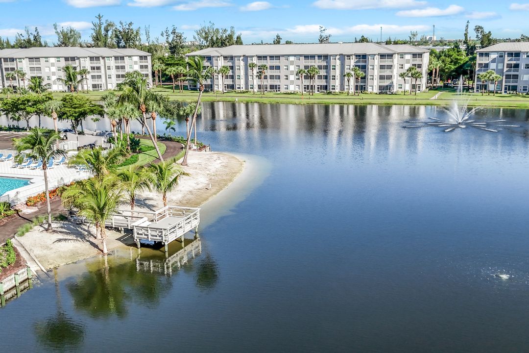 16685 Lake Cir Dr #1012, Fort Myers, FL 33908