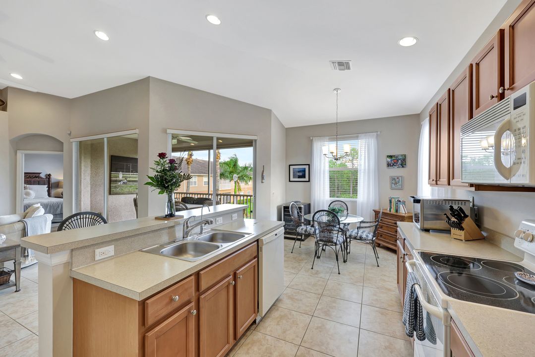9110 Spanish Moss Way #422, Bonita Springs, FL 34135