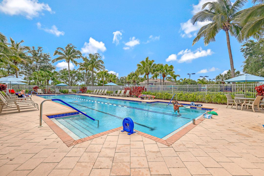 28022 Narwhal Way, Bonita Springs, FL 34135