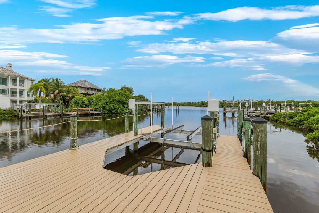 17036 Marina Cove Ln, Fort Myers, FL 33908