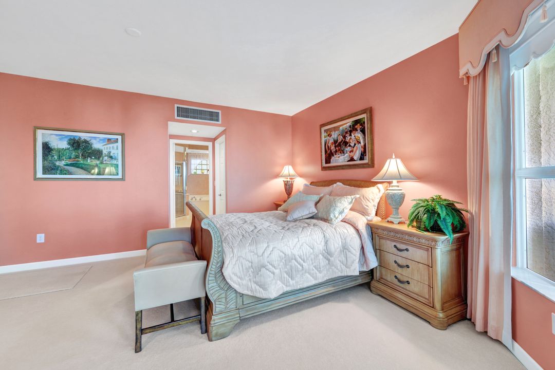 300 Dunes Blvd #1007, Naples, FL 34110