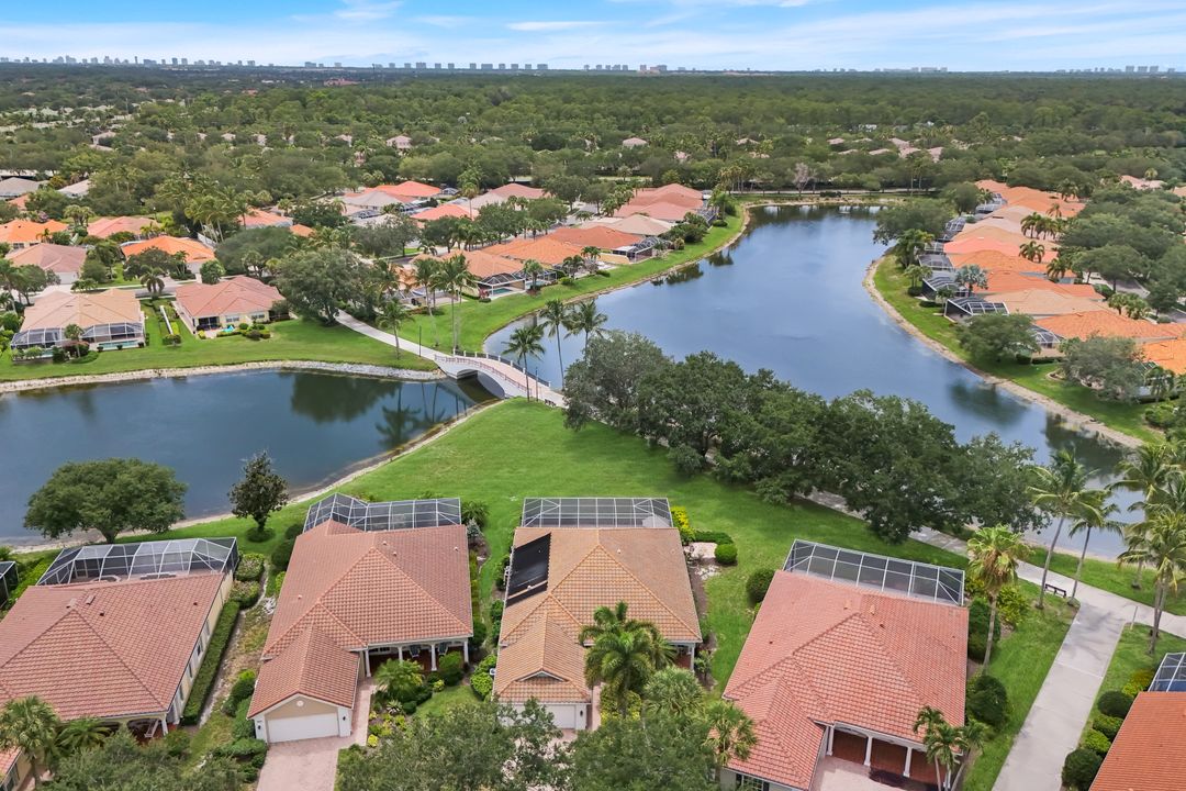 5855 Charlton Way, Naples, FL 34119
