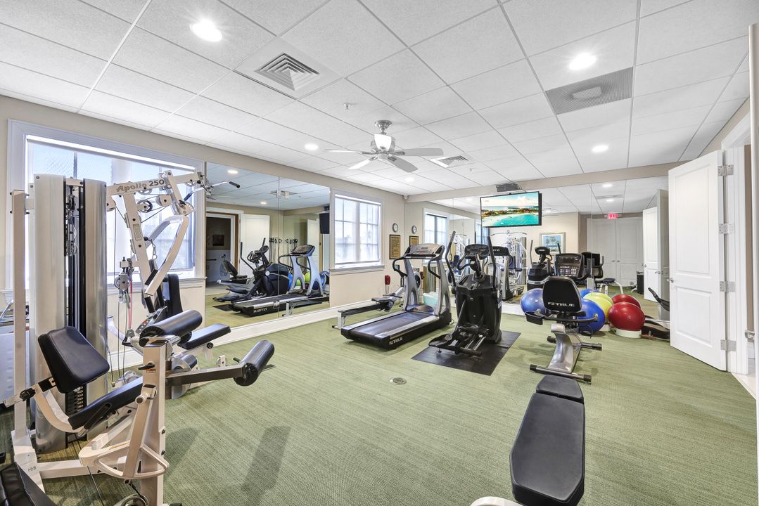 1400 Gulf Shore Blvd N #203, Naples, FL 34102