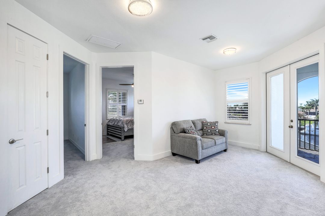 2550 SW 27th Pl, Cape Coral, FL 33914