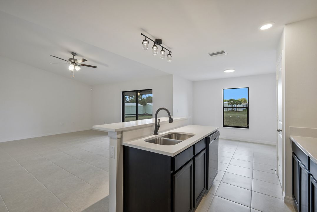 814 La Salle Ave, Fort Myers, FL 33913