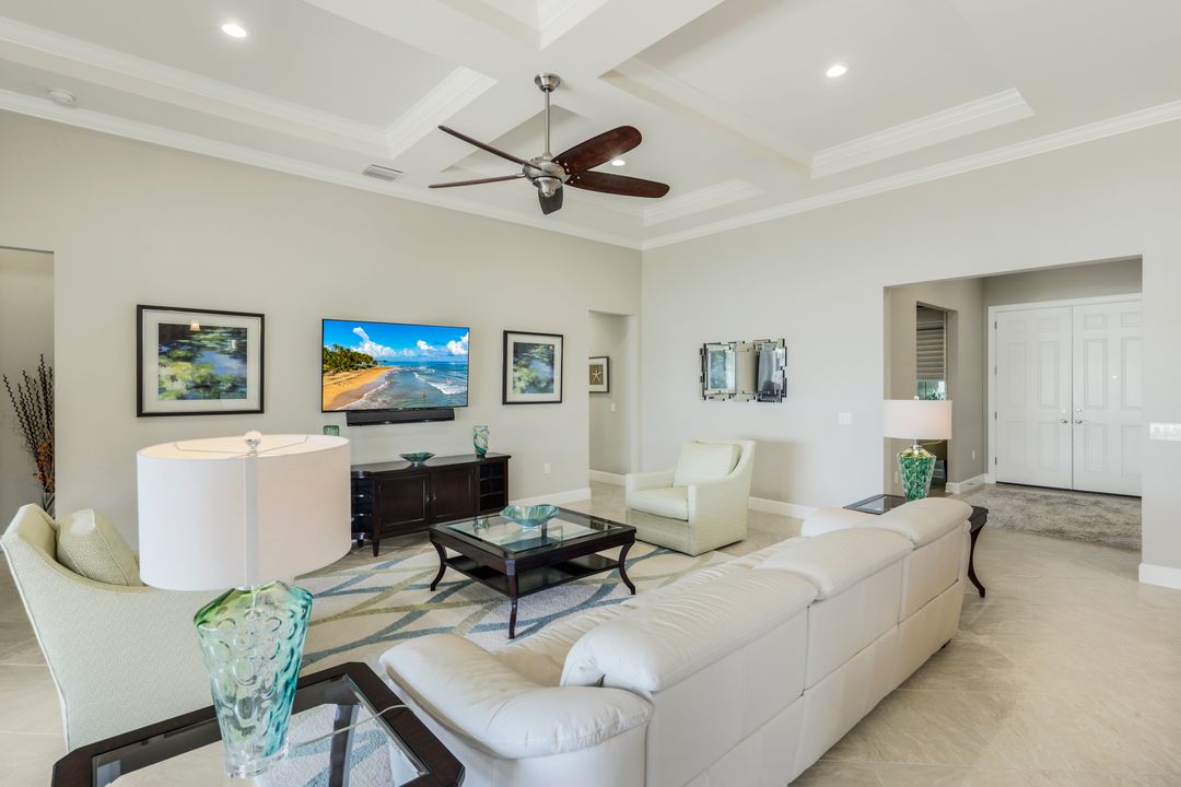 14441 Pine Hollow Drive, Estero, FL 33928