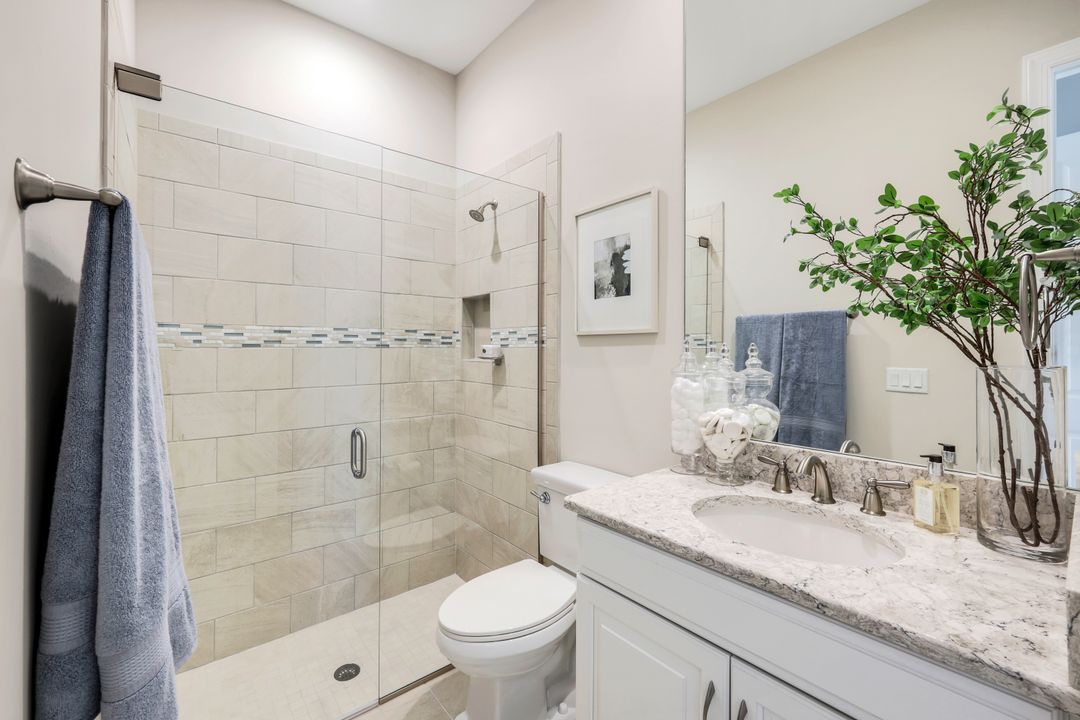 9463 Montelanico Loop, Naples, FL 34119