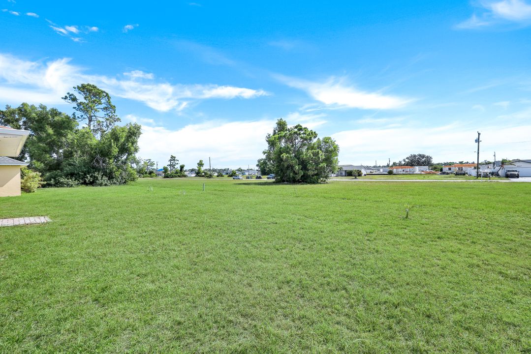 3201 NW 4th Ave, Cape Coral, FL 33993