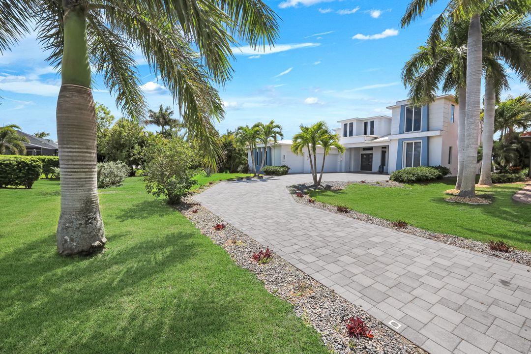 2826 SW 44th Terrace, Cape Coral, FL 33914