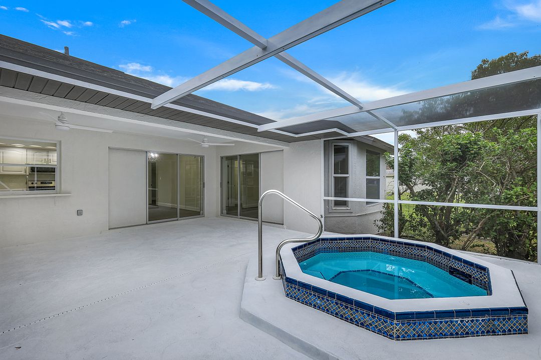 23167 Aberdeen Ave, Port Charlotte, FL 33952