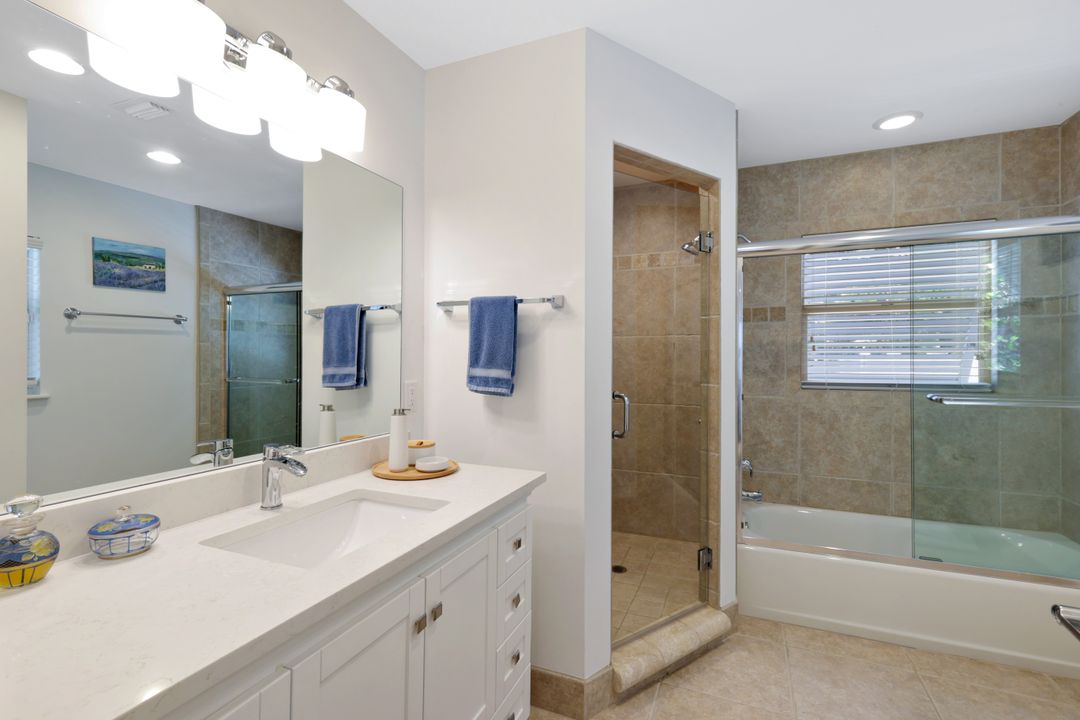 1063 Frank Whiteman Blvd, Naples, FL 34103