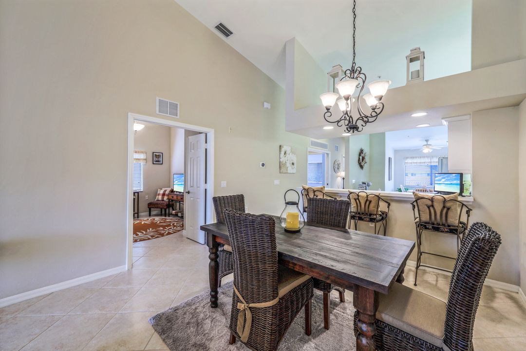 2347 Hidden Lake Ct #12, Naples, FL 34112