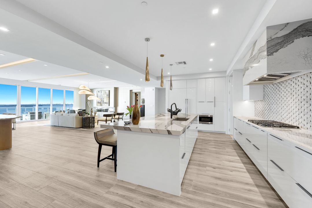 4991 Bonita Bay Blvd #1102, Bonita Springs, FL 34134