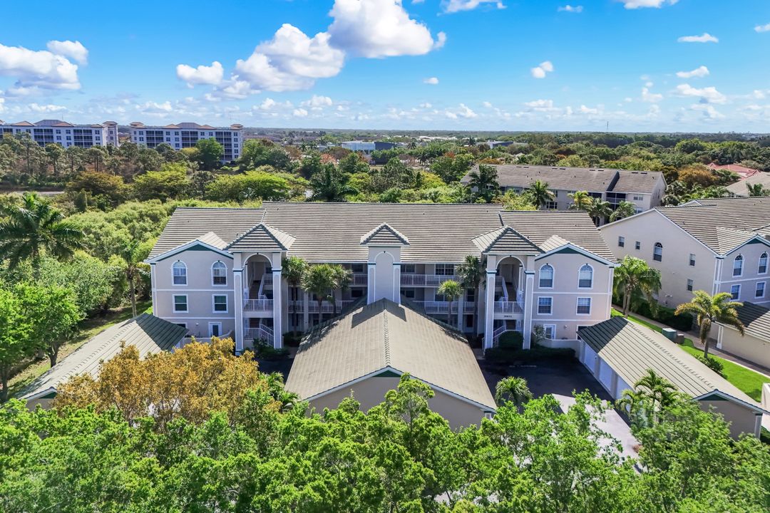 28851 Bermuda Lago Ct #304, Bonita Springs, FL 34134