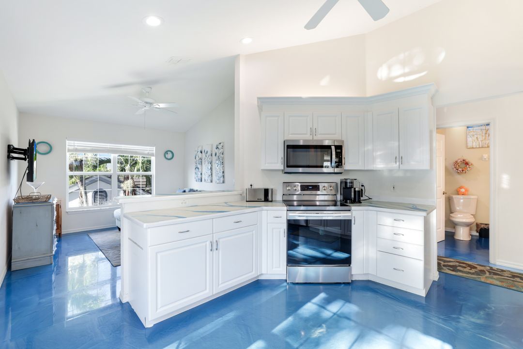 5928 Sand Wedge Ln #1808, Naples, FL 34110