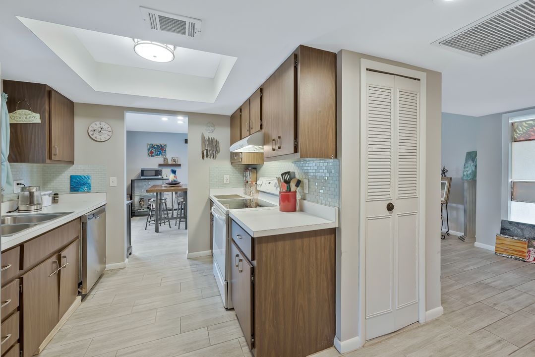 3822 Palm Tree Blvd, Cape Coral, FL 33904