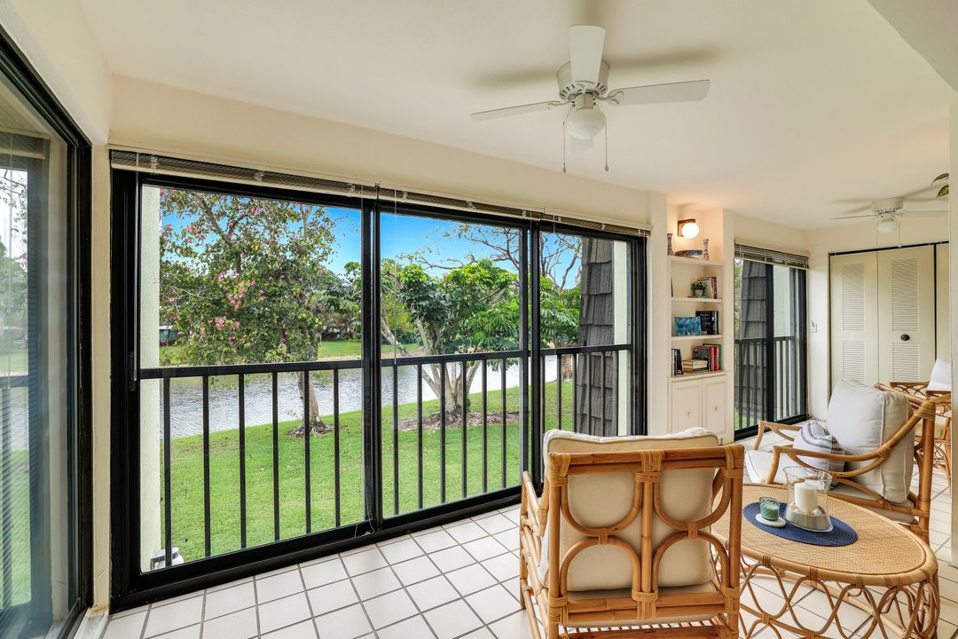 1641 Spoonbill Ln #B, Naples, FL 34105