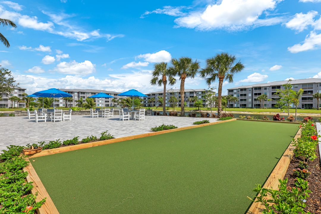16635 Lake Cir Dr #614, Fort Myers, FL 33908