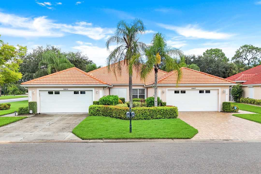 5867 Northridge Dr, Naples, FL 34110