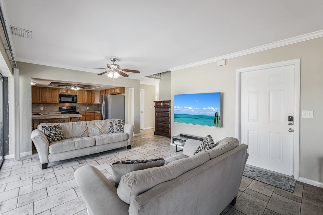 1101 SE 30th St, Cape Coral, FL 33904