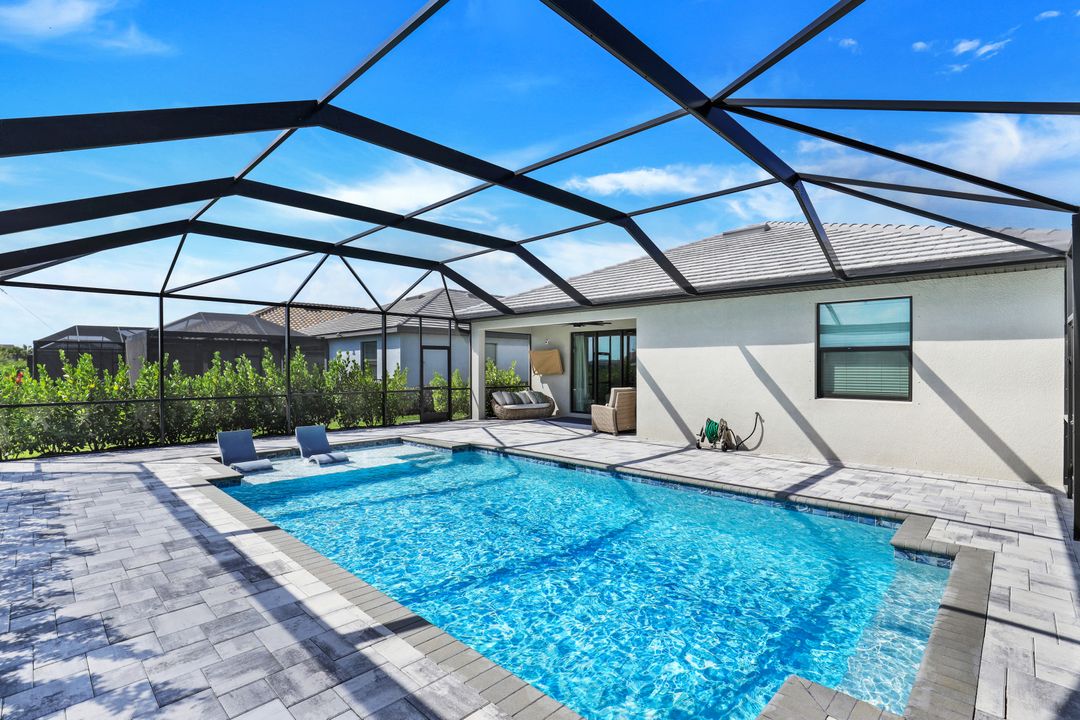 19835 Beechcrest Pl, Estero, FL 33928