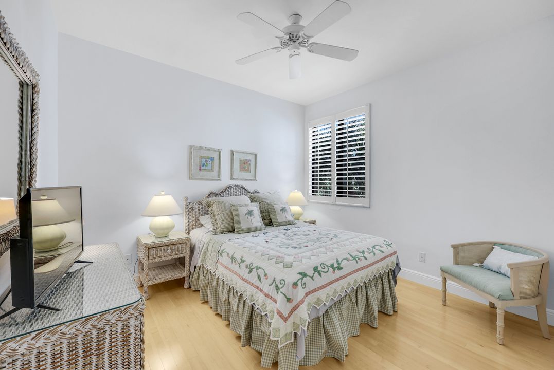 7040 Pelican Bay Blvd #D301, Naples, FL 34108