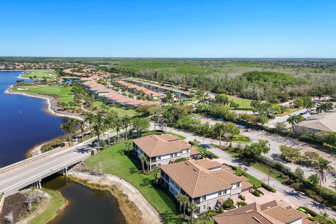 8839 Nautical Landing Cir #201, Naples, FL 34120