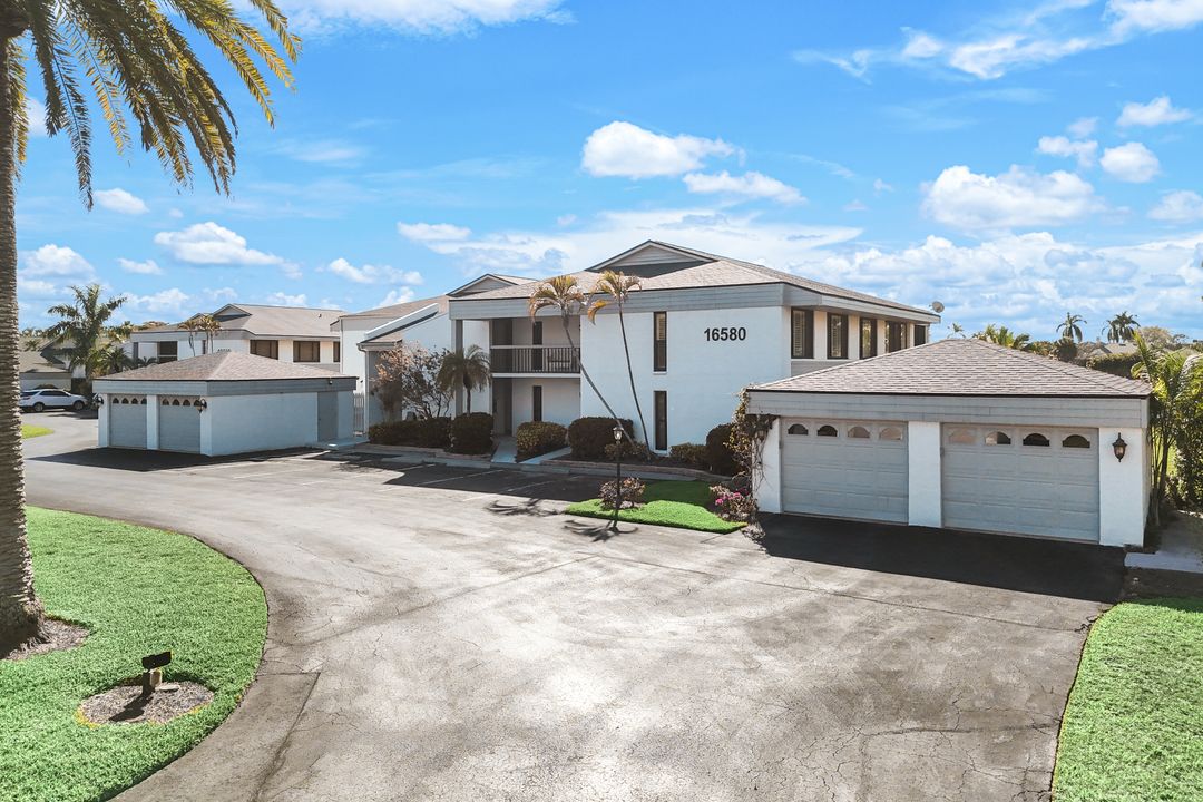 16580 Waters Edge Ct #202, Fort Myers, FL 33908