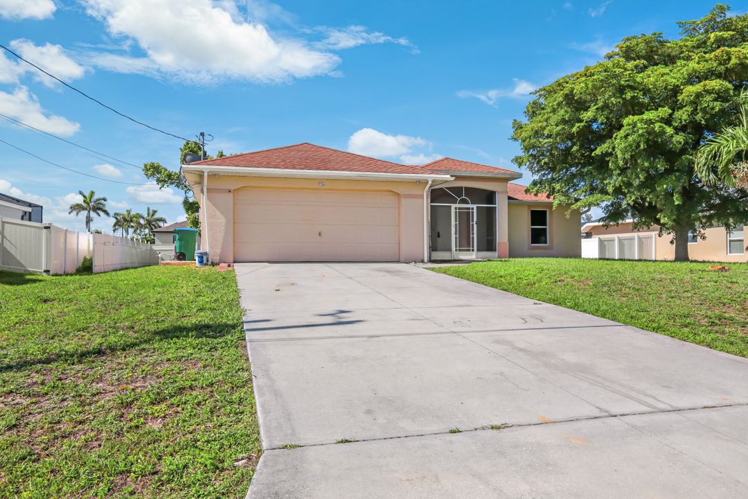 726 SW 12th St, Cape Coral, FL 33991