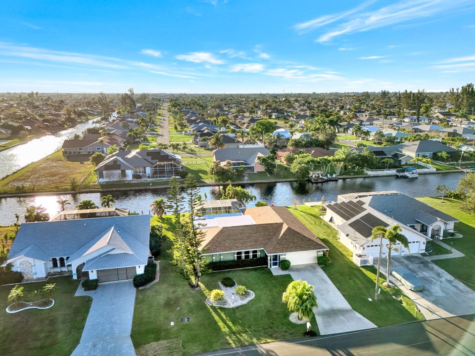 2226 SE 5th Pl, Cape Coral, FL 33990