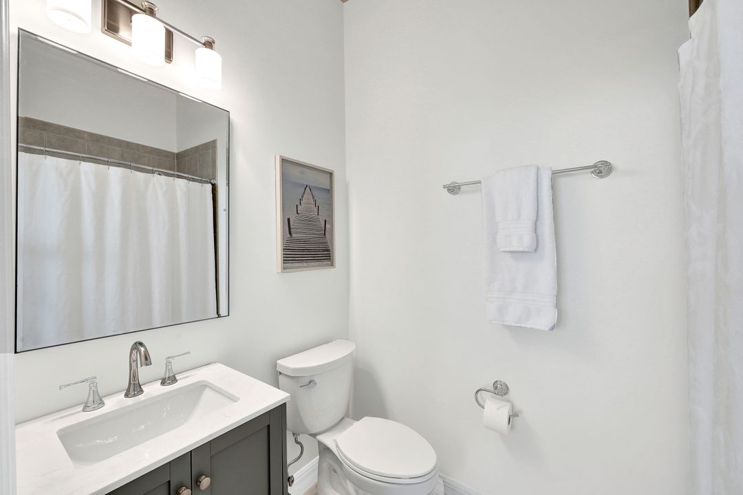 8028 Tiger Lily Dr, Naples, FL 34113