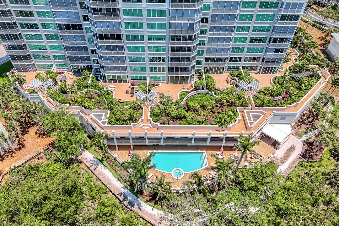 275 Indies Way #1603, Naples, FL 34110