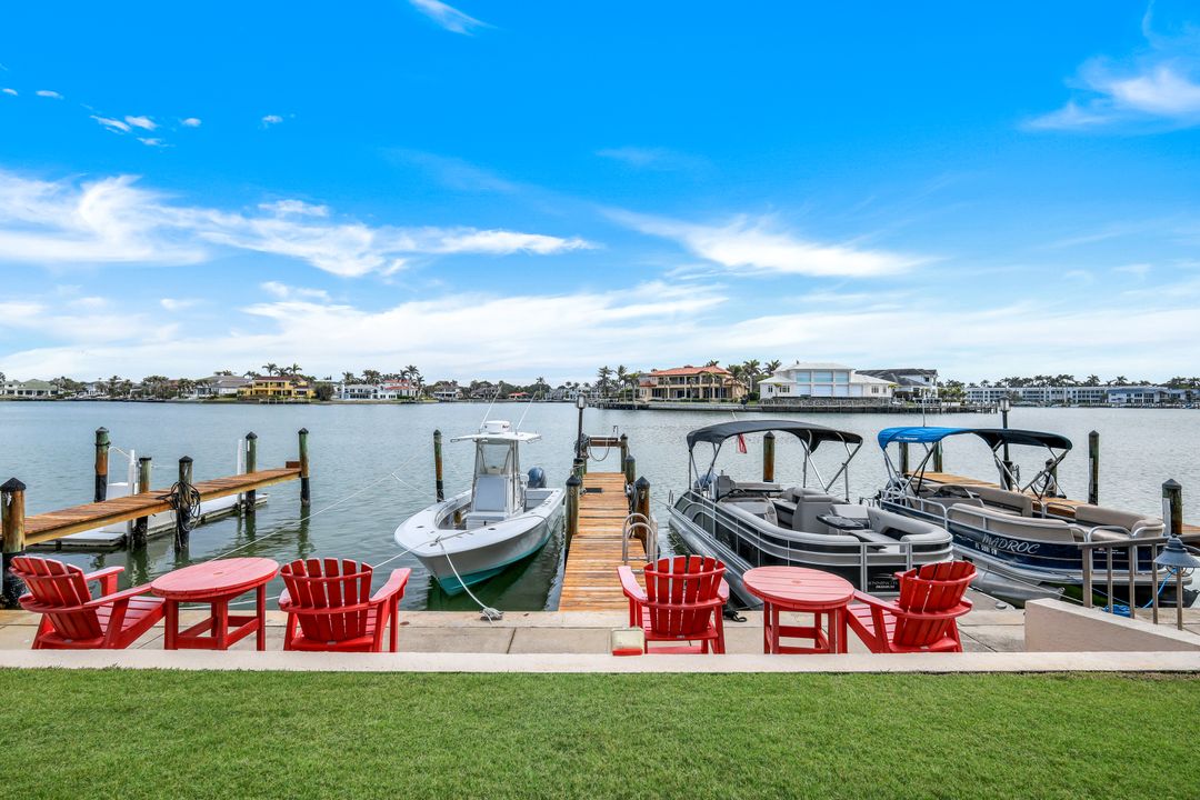 3200 Gulf Shore Blvd N  #115, Naples, FL 34103