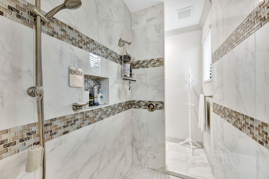4713 SW 23rd Ave, Cape Coral, FL 33914