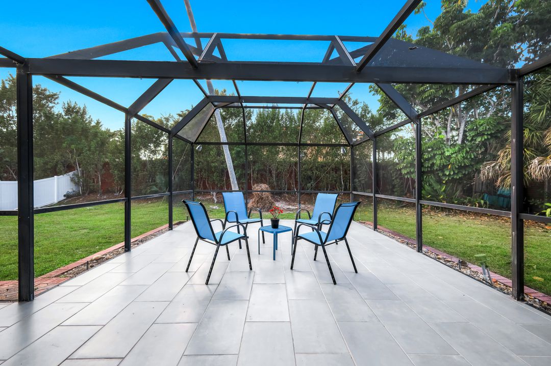 27153 Edenbridge Ct, Bonita Springs, FL 34135