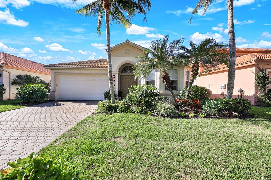 9155 Spanish Moss Way, Bonita Springs, FL 34135
