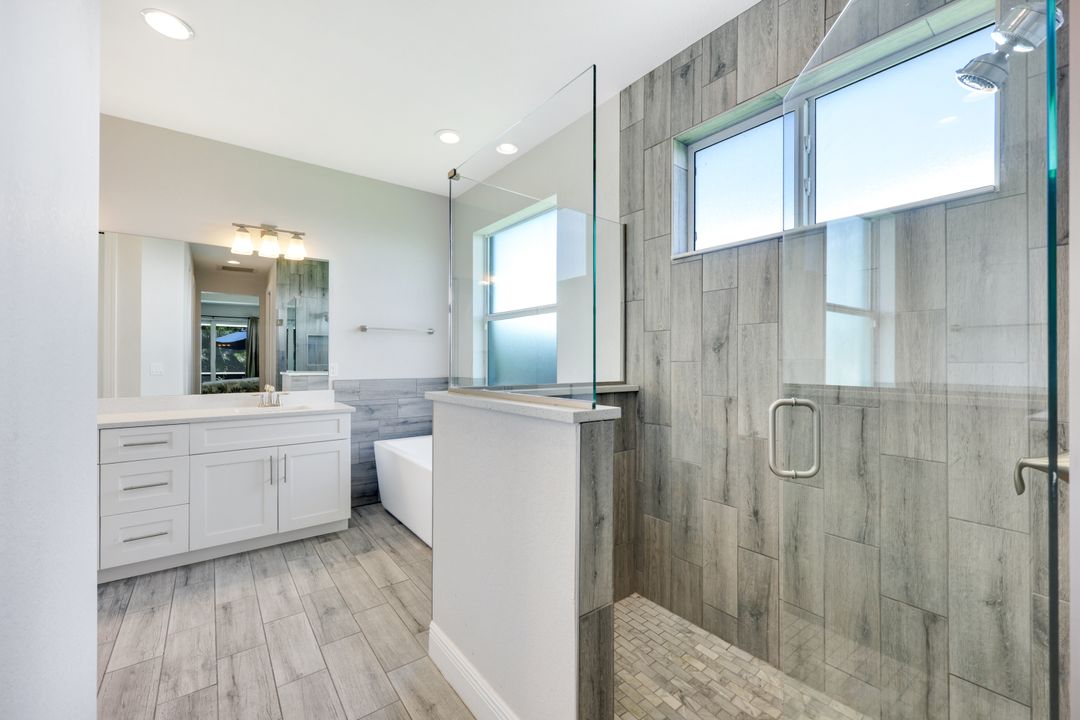 2823 SW 46th Terrace, Cape Coral, FL 33914