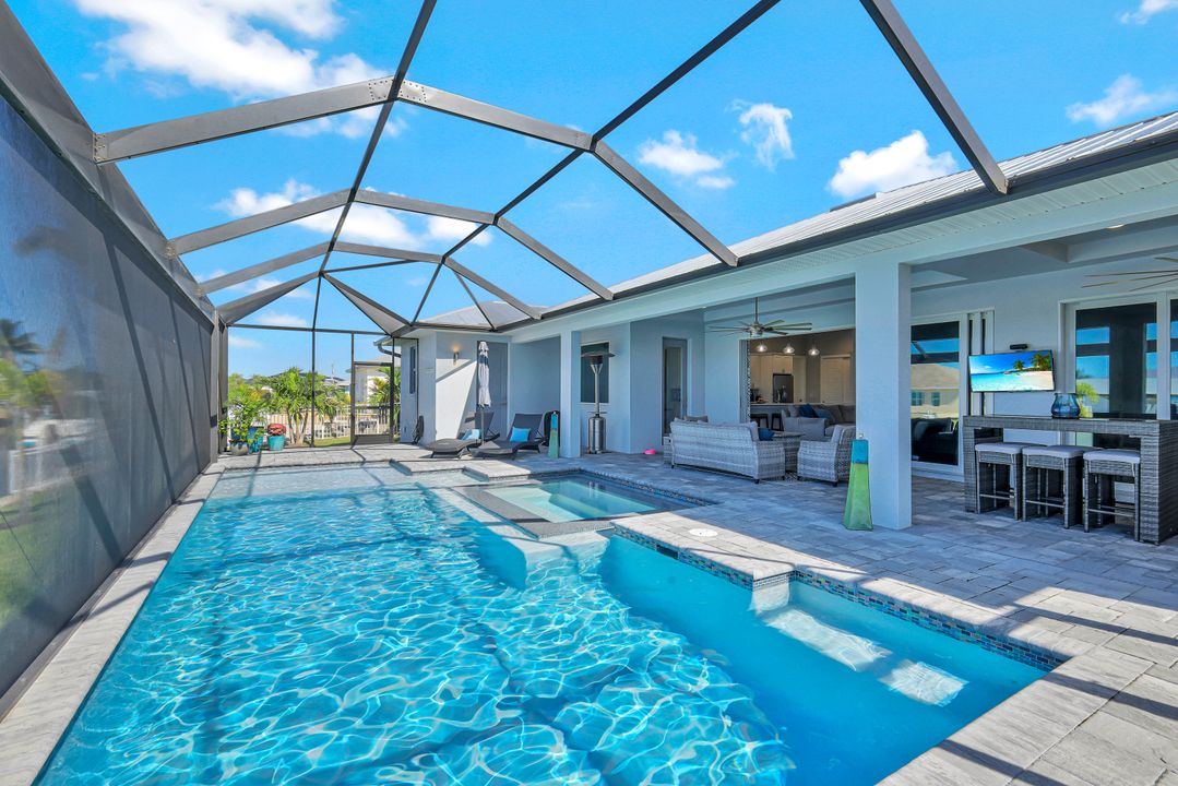 718 NW 36th Ave, Cape Coral, FL 33993