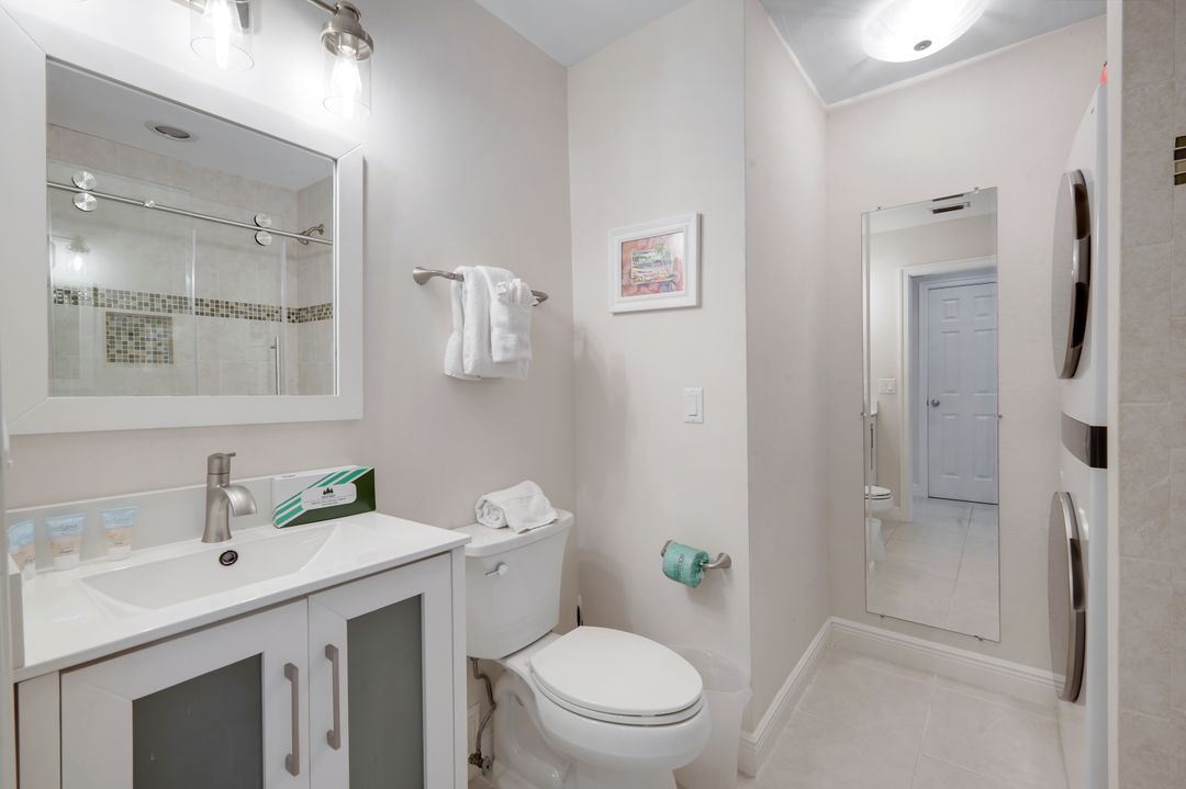 6126 Castaways Ln, Sanibel, FL 33957